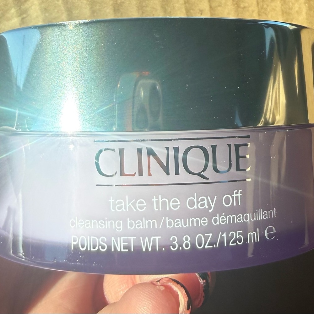 Clinique Take The Day Off Cleansing Balm - Purple and Silver